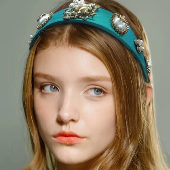 NEW! EXQUISITE Baroque QUEEN BEE Elegant HEADBAND - Picture 3 of 6
